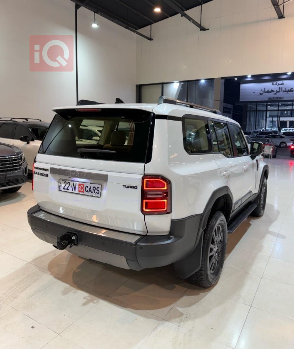 تويوتا لاندكروزر برادو